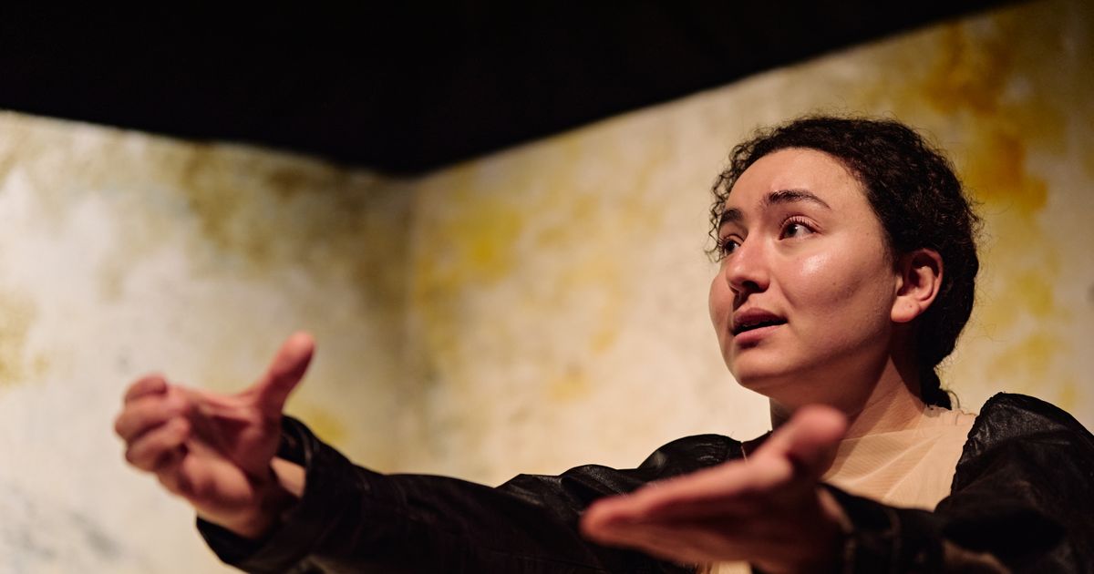 God kom(t) terug (16+) — Hajar Fargan/ Frascati Producties
